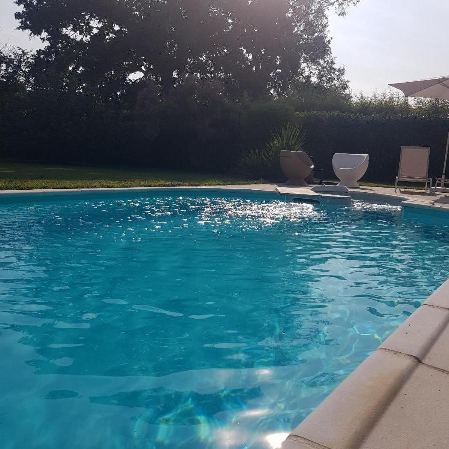 Grande Chambre Entre Caen Et La Mer Chambre Terrasse Jardin Et Piscine Mathieu Bagian luar foto